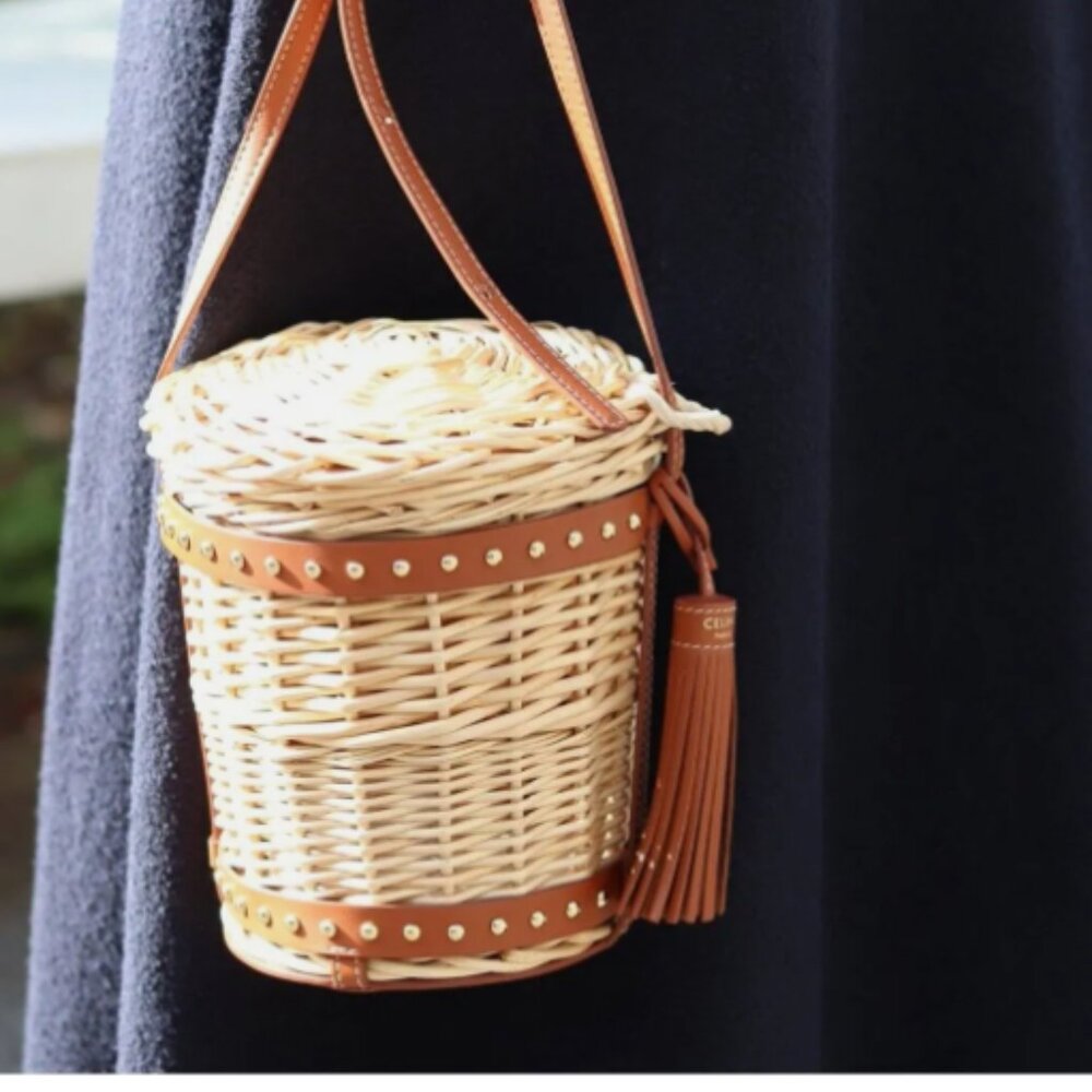 Celine Classic Pannier Bucket Diagonal Shoulder Bag, Raffia beige - Picture 8 of 8